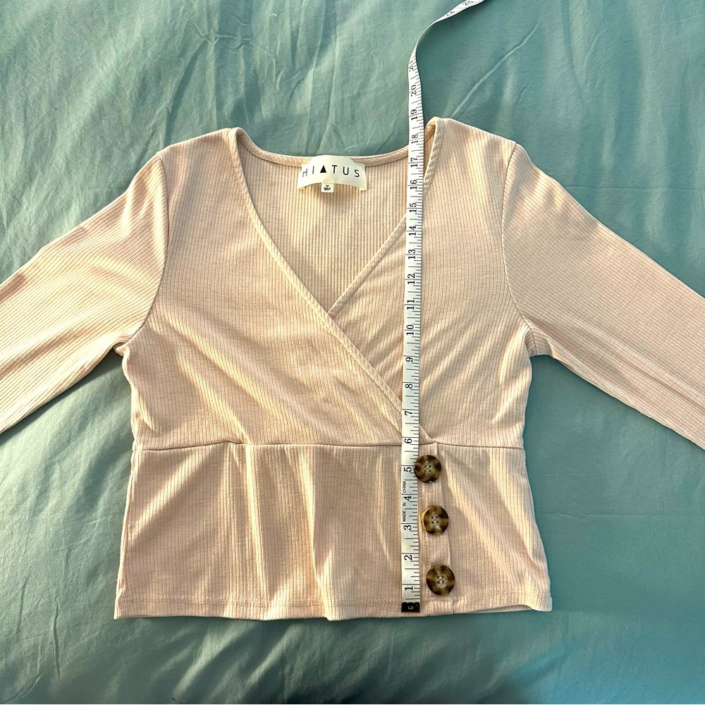 Hiatus cropped 3/4 sleeve